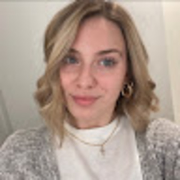 Meet your Posher, Jordyn - Picture 1 of 1